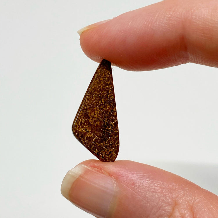 6.55 Ct rainbow boulder opal