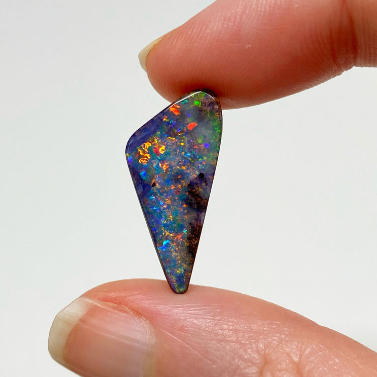 6.55 Ct rainbow boulder opal