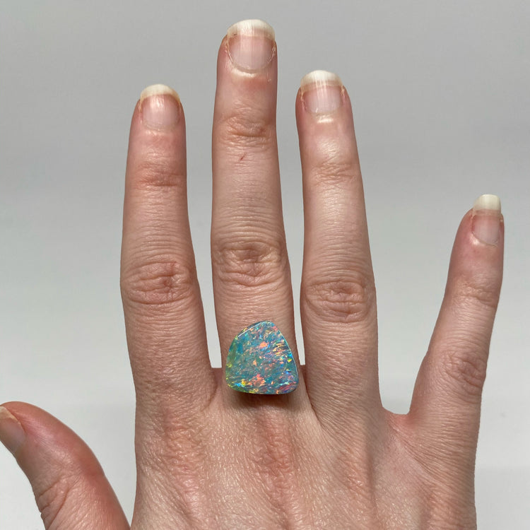 10.30 Ct top gem rainbow boulder opal