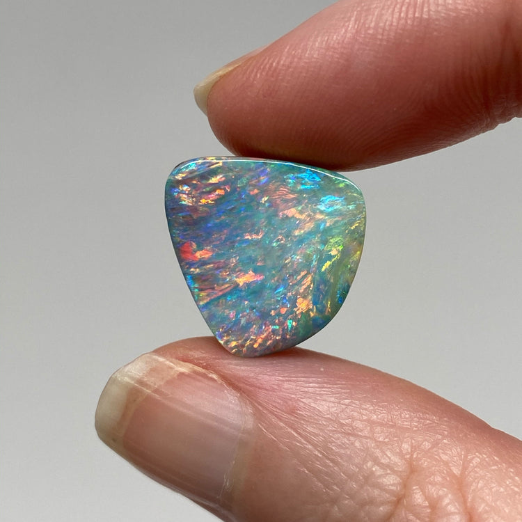 10.30 Ct top gem rainbow boulder opal