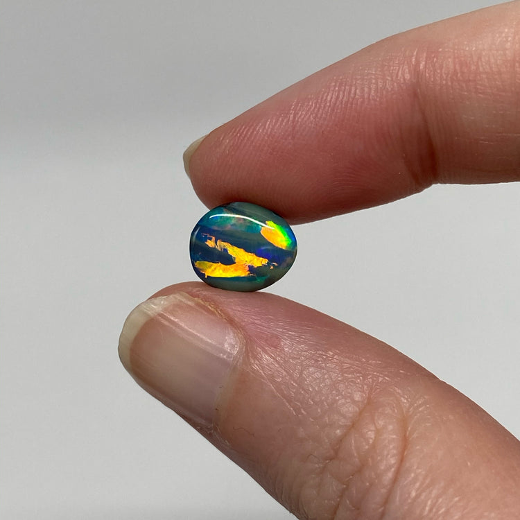 2.34 Ct extra small boulder opal