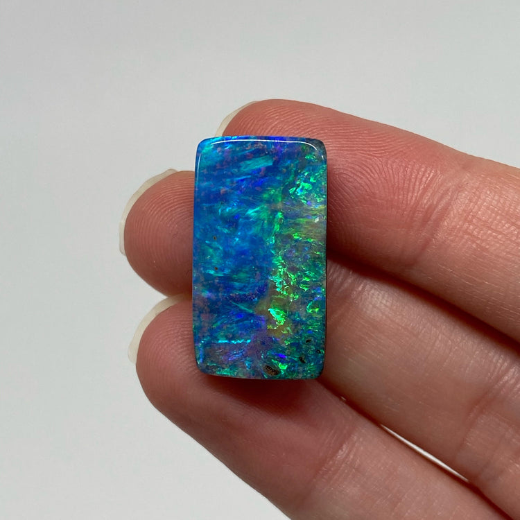 18.23 Ct ocean green-blue boulder opal