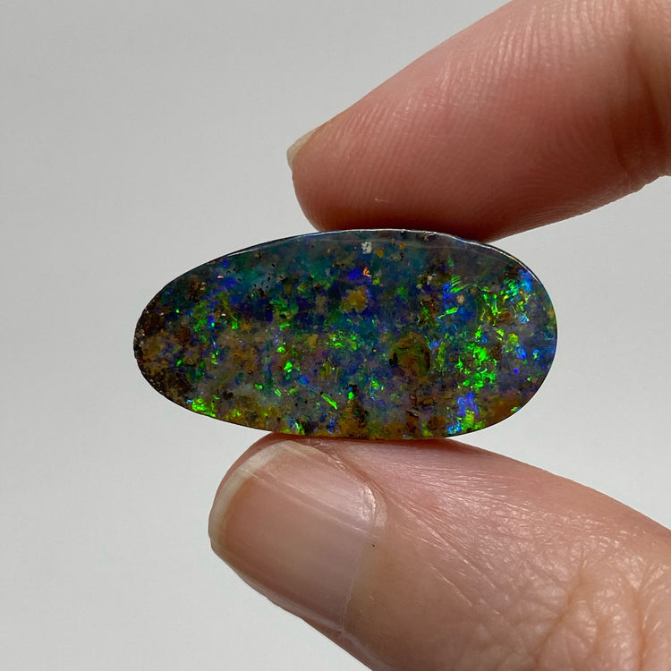 18.14 Ct green-blue and red boulder opal