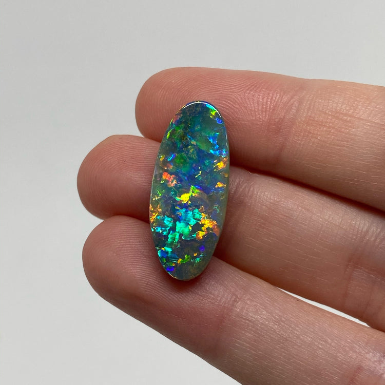 10.67 Ct top gem grade oval boulder opal