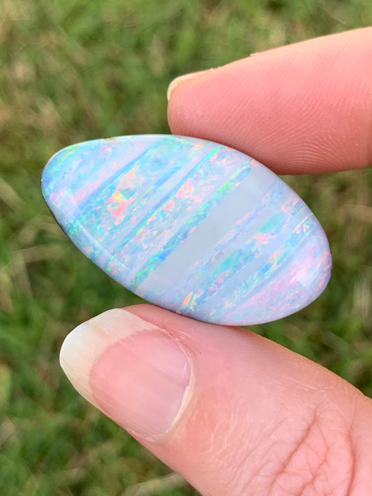 Light opals