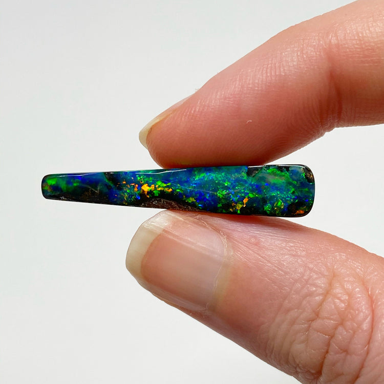 8.06 Ct narrow geometric boulder opal