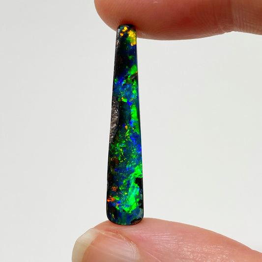 8.06 Ct narrow geometric boulder opal