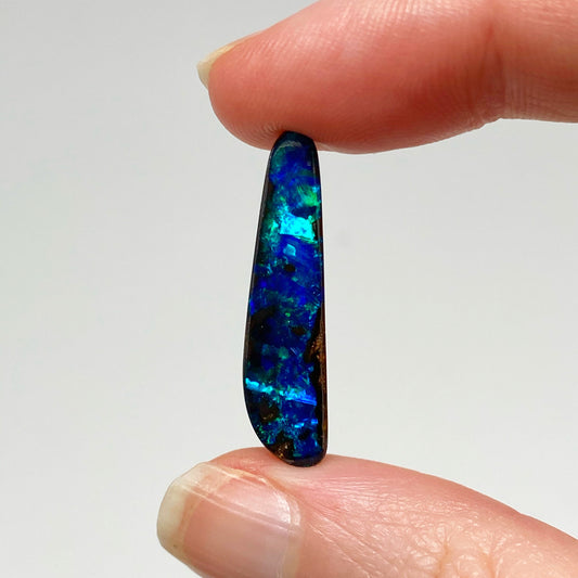 6.23 Ct green-blue boulder opal