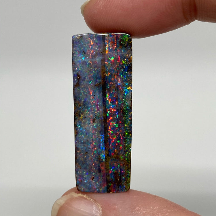 28.90 Ct rectangle boulder opal