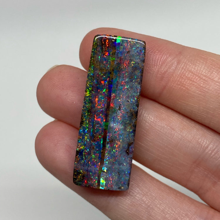 28.90 Ct rectangle boulder opal