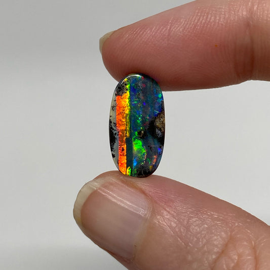 4.48 Ct small oval boulder opal