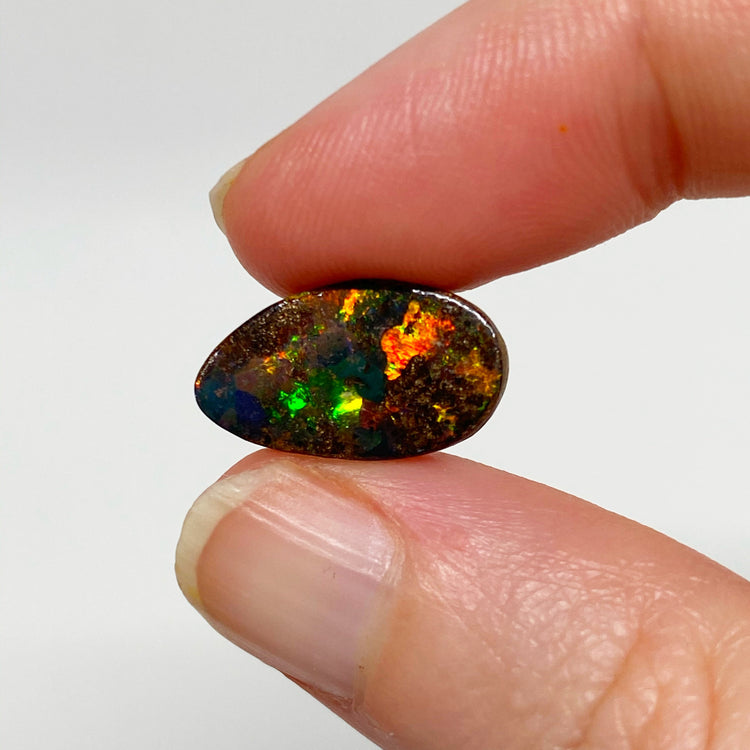 4.30 Ct small boulder opal