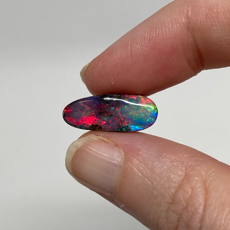 4.55 Ct small boulder opal