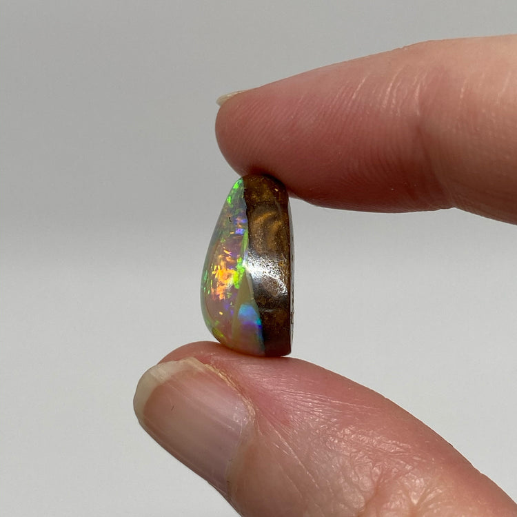 14.00 Ct unusual lime green gem boulder opal