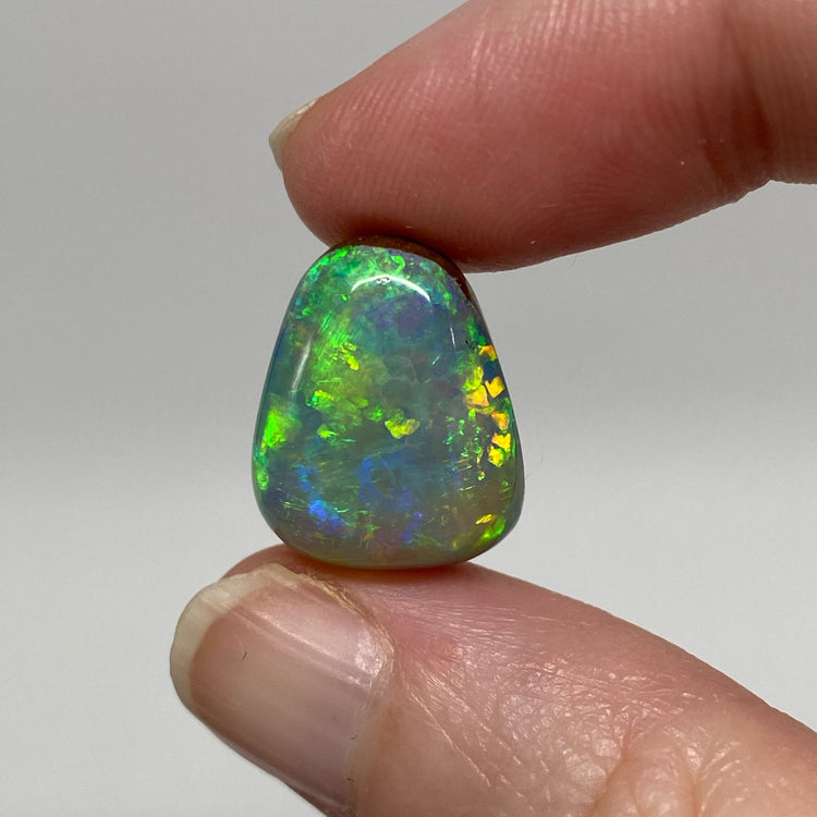 14.00 Ct unusual lime green gem boulder opal