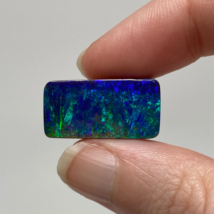 14.14 Ct green-blue boulder opal
