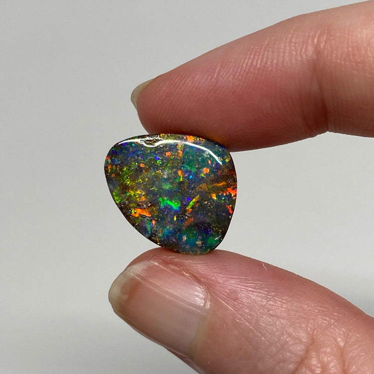 8.40 Ct colorful gem boulder opal