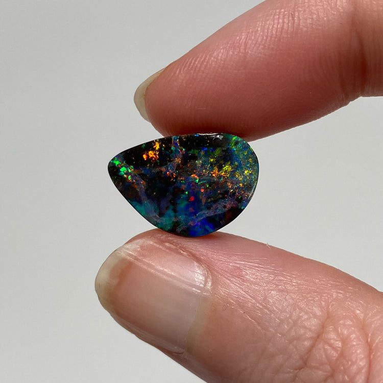 5.10 Ct rainbow boulder opal