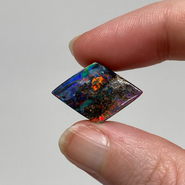 9.22 Ct matrix boulder opal