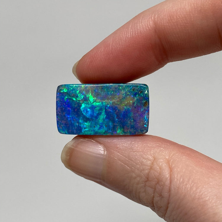 18.23 Ct ocean green-blue boulder opal