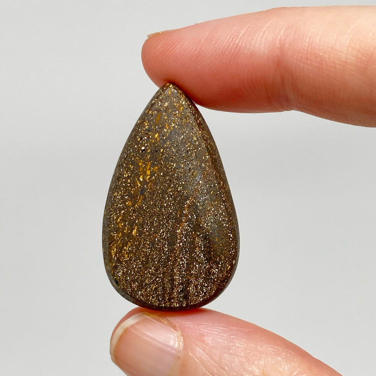 32.96 Ct large teardrop boulder opal