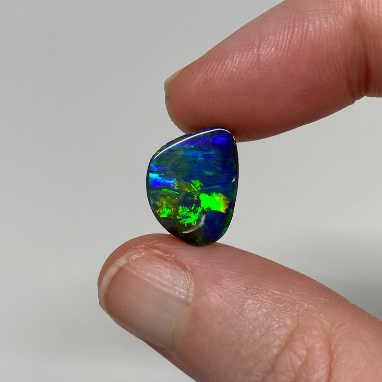 4.99 Ct top gem grade boulder opal