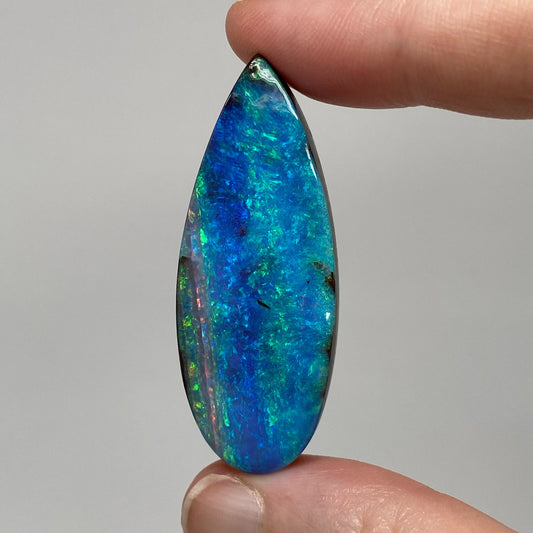 58.73 Ct extra large teardrop boulder opal