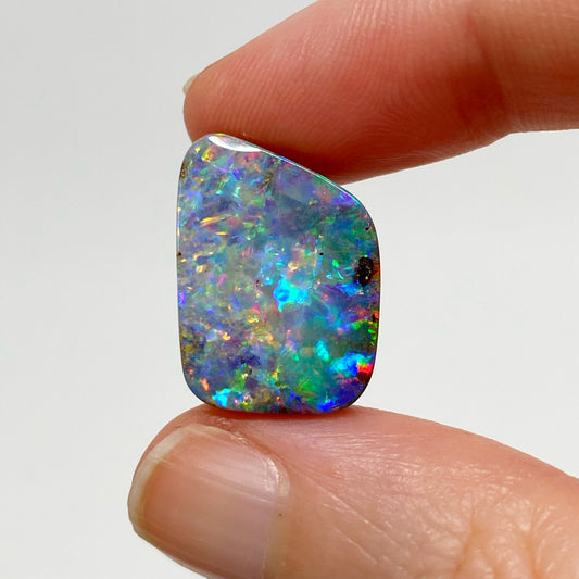 12.70 Ct rainbow boulder opal
