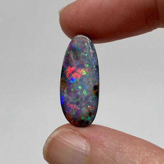 8.71 Ct rainbow boulder opal