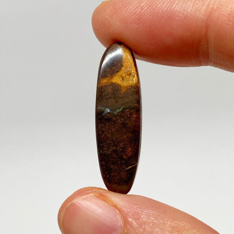 10.56 Ct wavy boulder opal