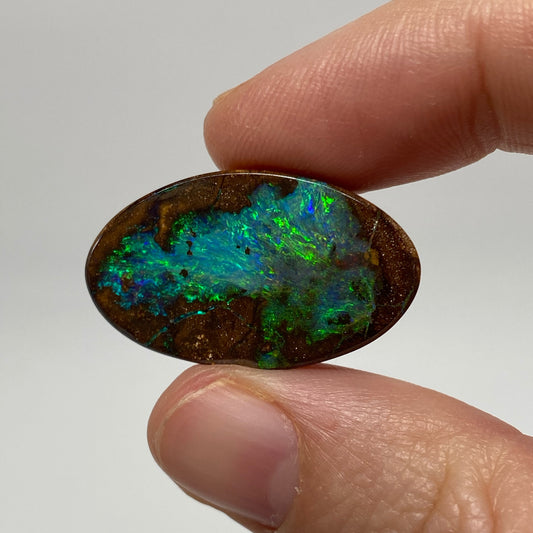 20.31 Ct oval boulder opal