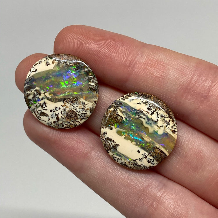 23.80 Ct round boulder opal pair