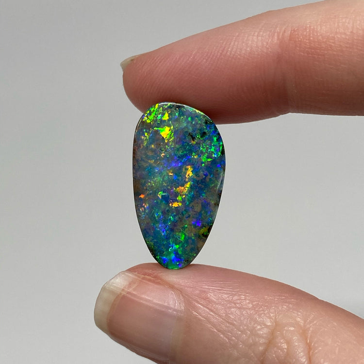 13.56 Ct gem boulder opal